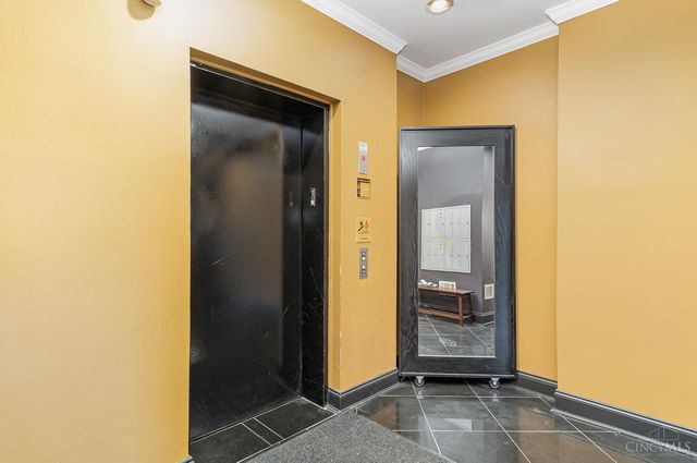 964 Auburnview Drive, Cincinnati, OH 45206