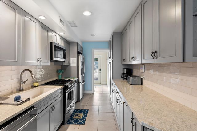 293 96Th Street Ocean, Marathon, FL 33050