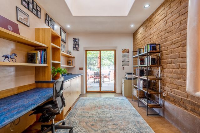 171 Silver Hills, Santa Fe, NM 87508