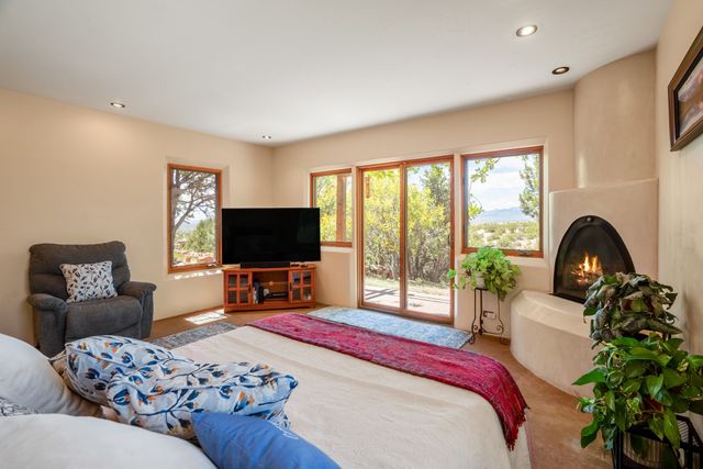 171 Silver Hills, Santa Fe, NM 87508