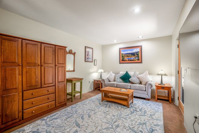 171 Silver Hills, Santa Fe, NM 87508