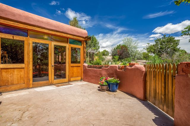 171 Silver Hills, Santa Fe, NM 87508