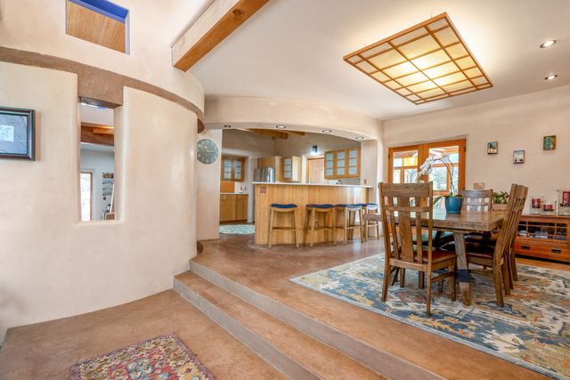 171 Silver Hills, Santa Fe, NM 87508