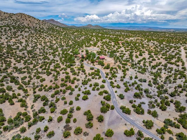 171 Silver Hills, Santa Fe, NM 87508