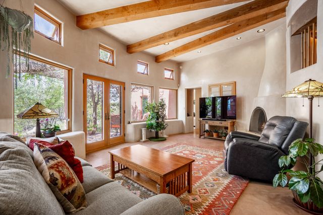 171 Silver Hills, Santa Fe, NM 87508