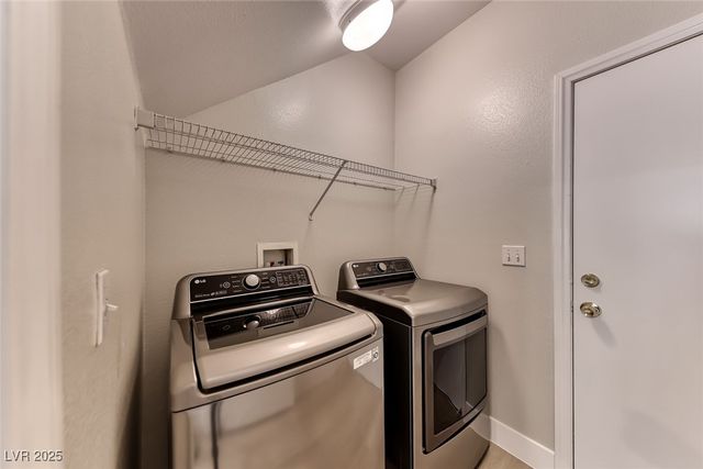 5567 Cortu Avenue, Las Vegas, NV 89141