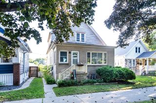 2211 E Holt Ave AVENUE, Milwaukee, WI 53207