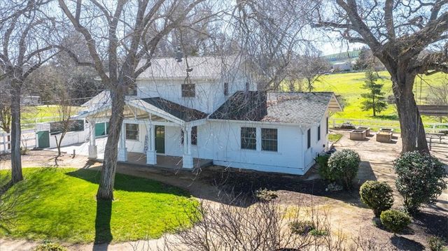 4003 El Pomar, Templeton, CA 93465