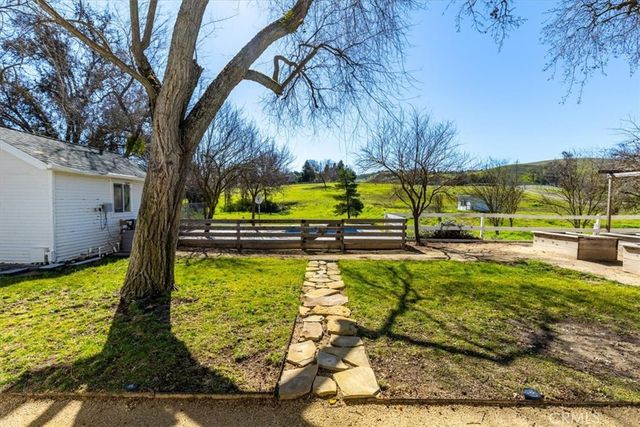 4003 El Pomar, Templeton, CA 93465