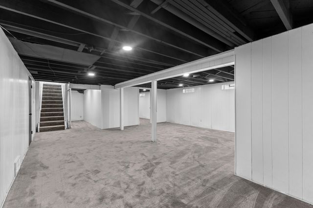 21310 Gardner Street, Oak Park City, MI 48237