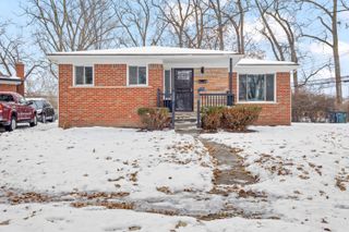 21310 Gardner Street, Oak Park City, MI 48237