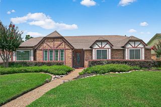 1130 Cottage Oak Lane, Houston, TX 77091