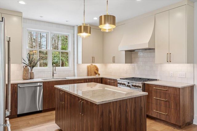 2305 Sprunt Avenue, Durham, NC 27705