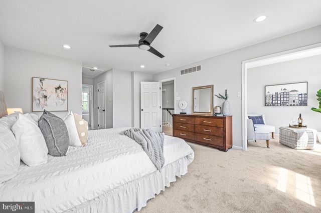 514 REGINALD LN, Collegeville, PA 19426