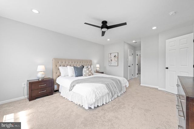 514 REGINALD LN, Collegeville, PA 19426