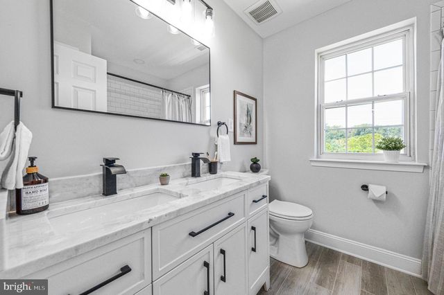 514 REGINALD LN, Collegeville, PA 19426