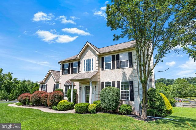 514 REGINALD LN, Collegeville, PA 19426