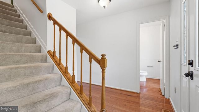 7407 CEDAR RUN DR, Warrenton, VA 20187