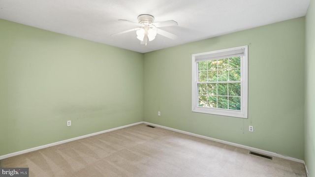 7407 CEDAR RUN DR, Warrenton, VA 20187