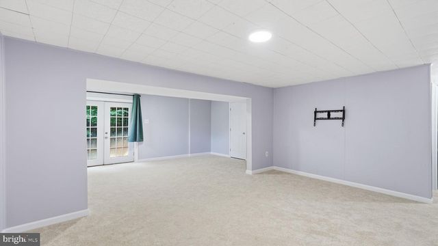 7407 CEDAR RUN DR, Warrenton, VA 20187