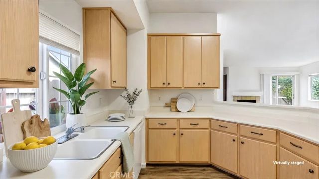 1772 Heritage, Merced, CA 95341