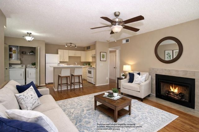 355 LAKEPOINTE DRIVE 204, Altamonte Springs, FL 32701