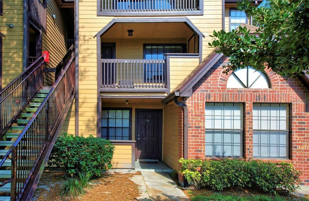 355 LAKEPOINTE DRIVE 204, Altamonte Springs, FL 32701