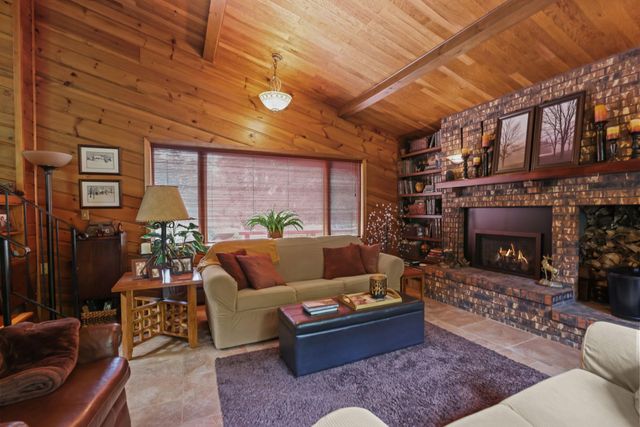 1690 Woodbury Road, Newport, MN 55055