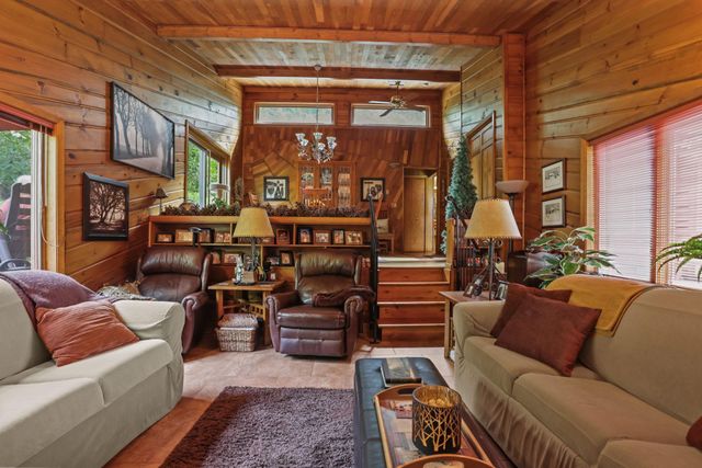 1690 Woodbury Road, Newport, MN 55055