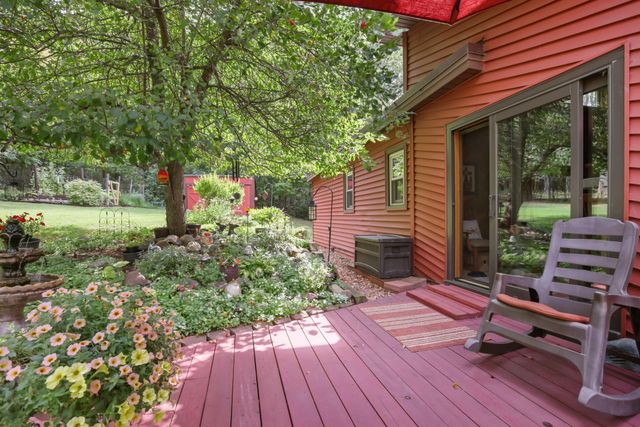 1690 Woodbury Road, Newport, MN 55055