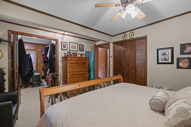 1690 Woodbury Road, Newport, MN 55055