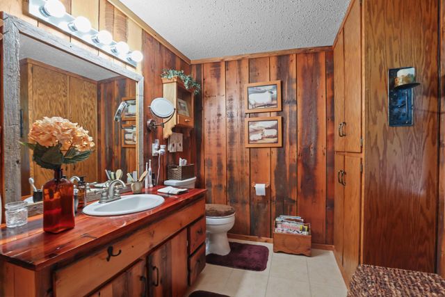 1690 Woodbury Road, Newport, MN 55055