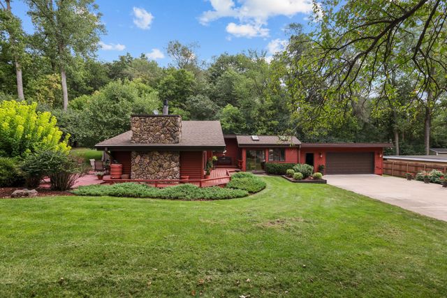 1690 Woodbury Road, Newport, MN 55055