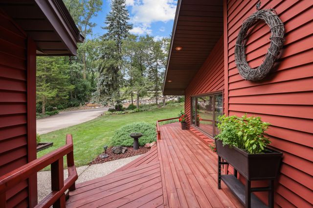 1690 Woodbury Road, Newport, MN 55055