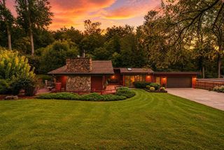 1690 Woodbury Road, Newport, MN 55055