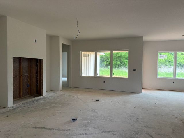 135 CR 2204, Tatum, TX 75691