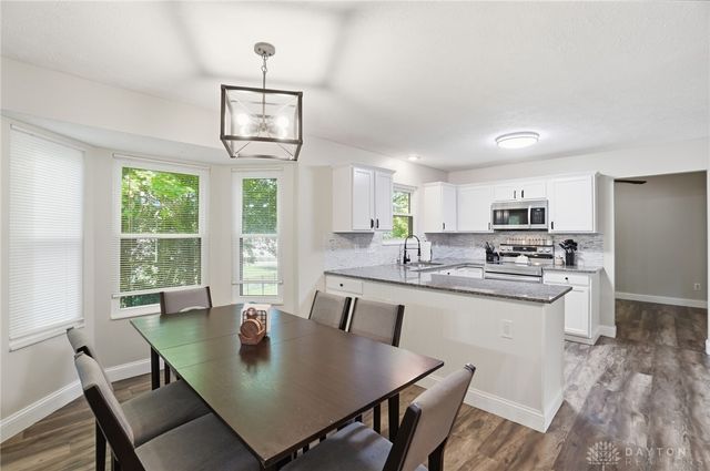45 Orchard Drive, Springboro, OH 45066