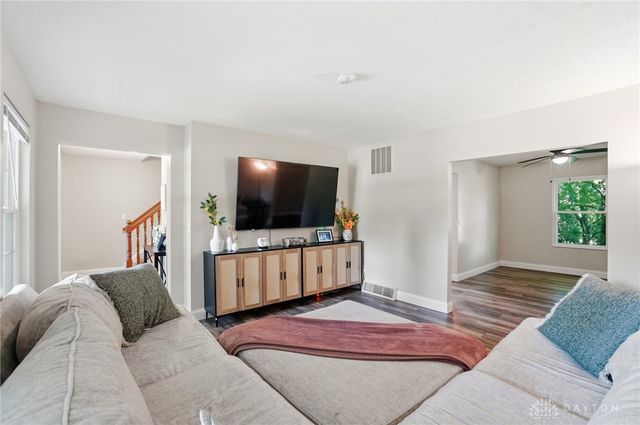 45 Orchard Drive, Springboro, OH 45066
