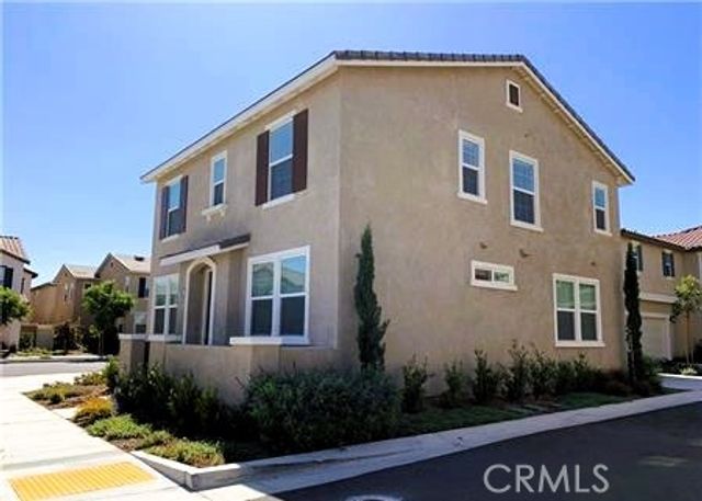 5993 Silveira Street, Eastvale, CA 92880