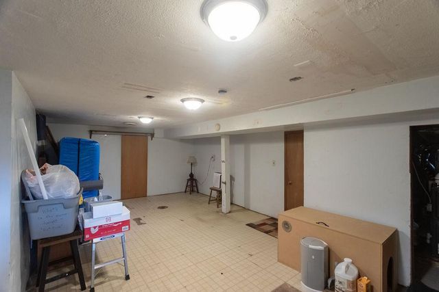 1601 S 3rd Avenue S, Fargo, ND 58103