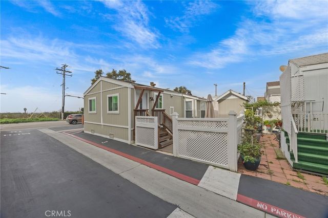 1660 Whittier Avenue 3, Costa Mesa, CA 92627