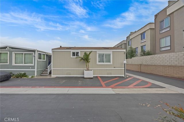 1660 Whittier Avenue 3, Costa Mesa, CA 92627