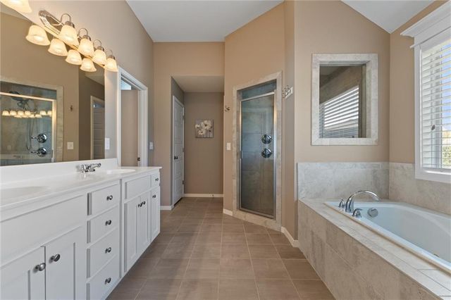 1073 N Sumac Street, Olathe, KS 66061