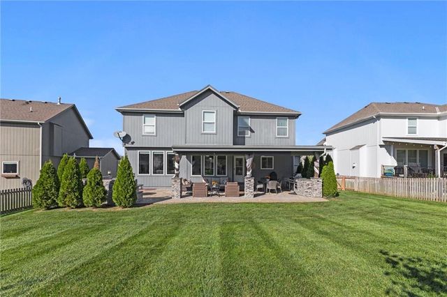 1073 N Sumac Street, Olathe, KS 66061