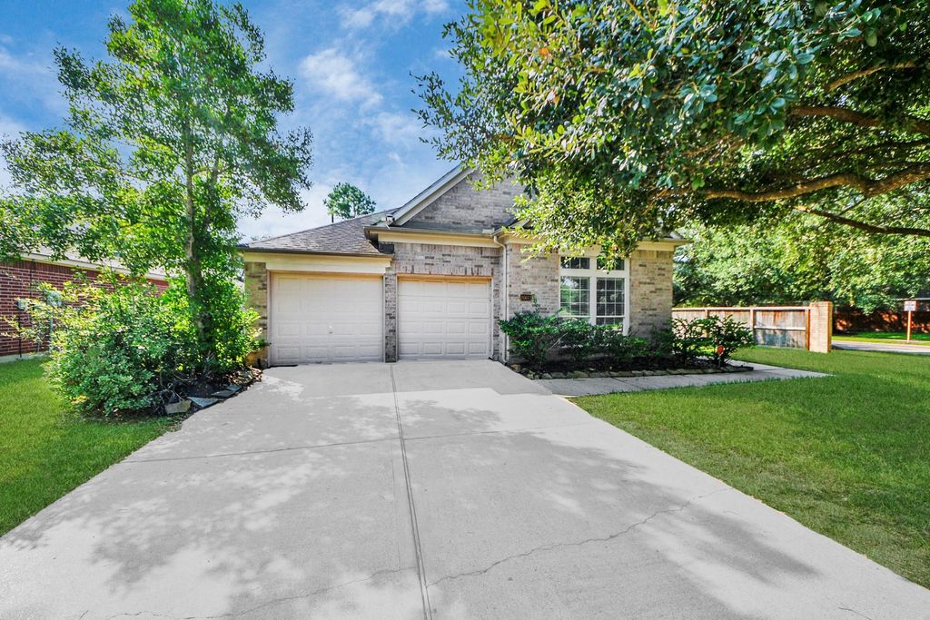 16611 Gentle Stone Drive, Houston, TX 77095