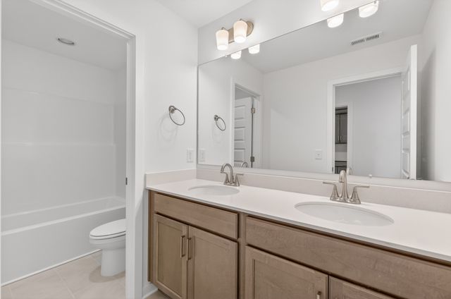 237 Hampshire Way, White House, TN 37188