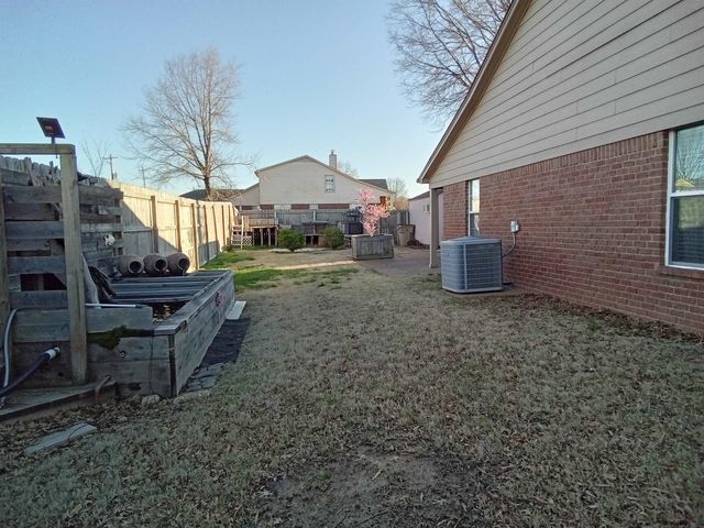 6907 MANSLICK RD, Unincorporated, TN 38018