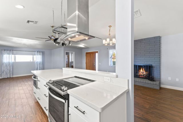 12809 W SEVILLE Drive, Sun City West, AZ 85375