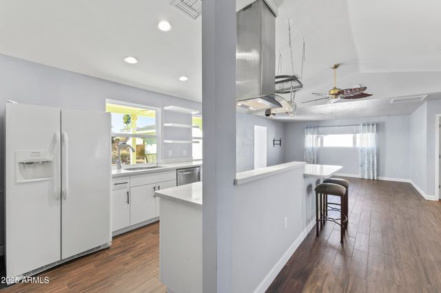 12809 W SEVILLE Drive, Sun City West, AZ 85375