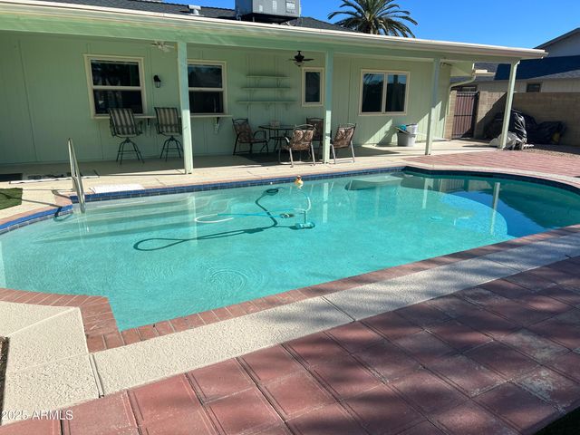 12809 W SEVILLE Drive, Sun City West, AZ 85375